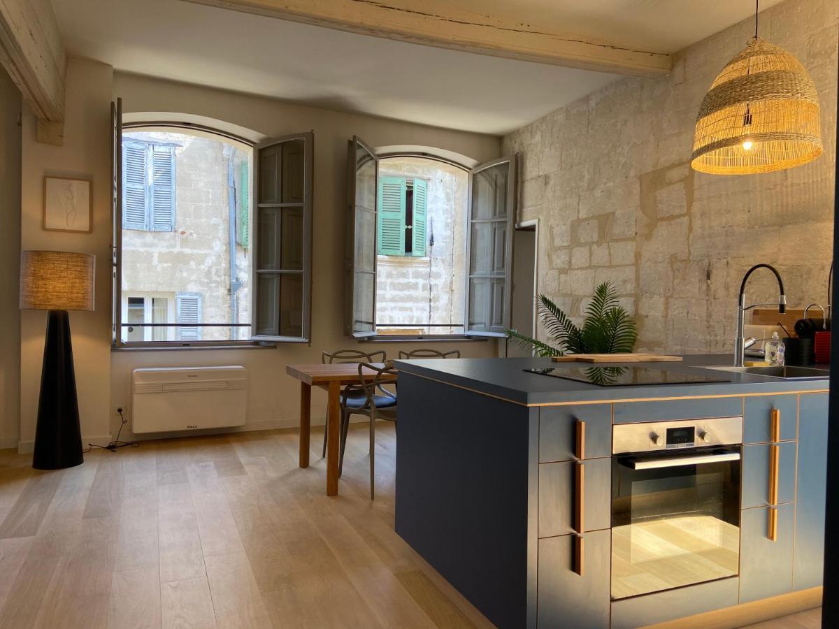 Appartement Climatise Plein Centre Historique アヴィニョン エクステリア 写真